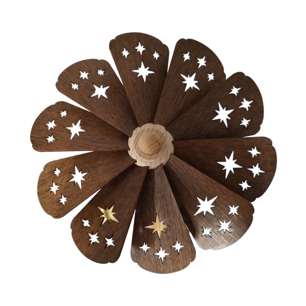 Pyramide mit Förster und Reh – Bild 5