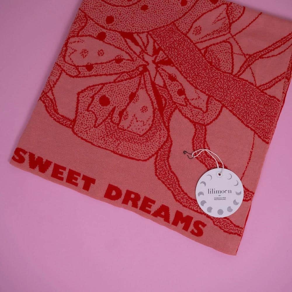 Personalisierte Babydecke *Rosalie*, Korallenrosa / Rot – Bild 6