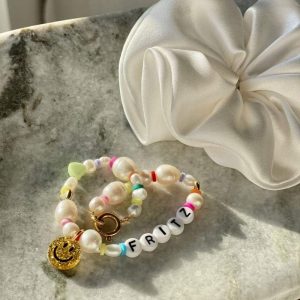 Perlenarmband Name, Bunt