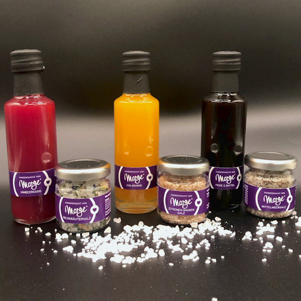 Marge Feinecreationen® Marges Minis – Set besteht aus 3 Flaschen je 100 ml sowie 3 Gläsern Salz je 50g.