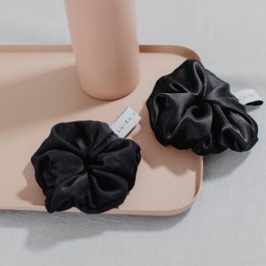 Scrunchie Satin-matt Schwarz