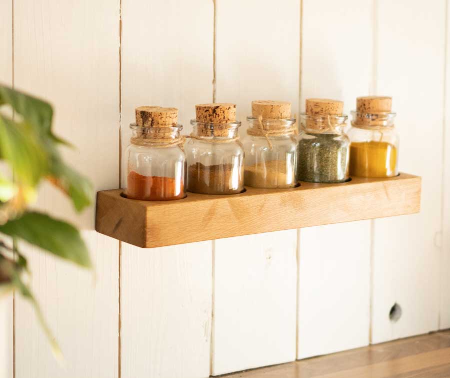 Gewürzregal Set für 5 Gläser | aus Eichenbalken – Bild 5