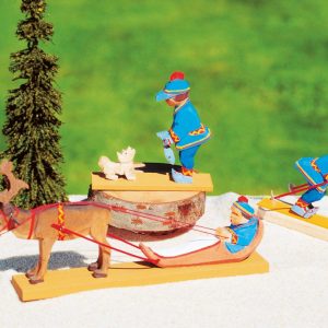 Schwedenjunge auf Ski