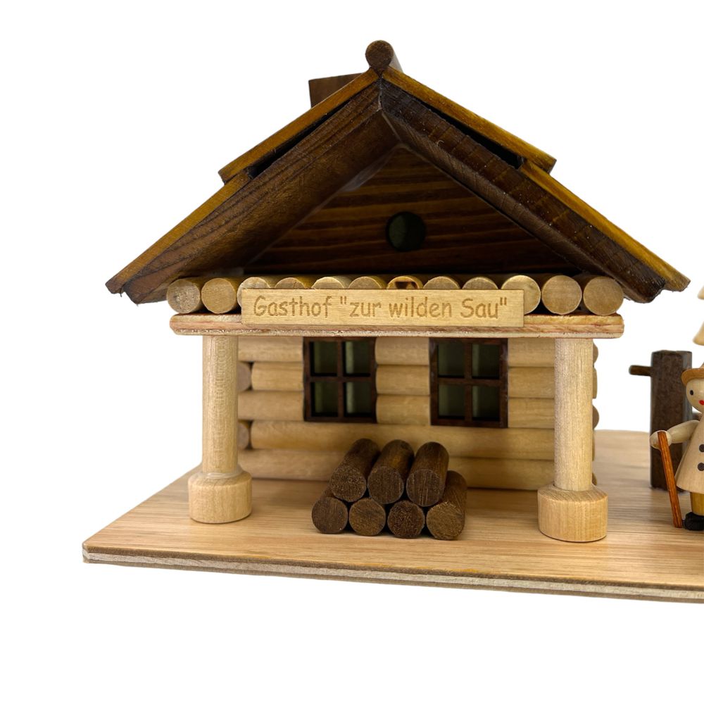 Räucherhaus Zur Wilden Sau mit Wanderer – Bild 6
